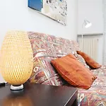 Colourful Flat Borgo Roma