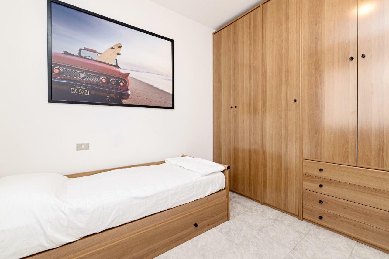 Colourful Flat Borgo Roma Appartamento