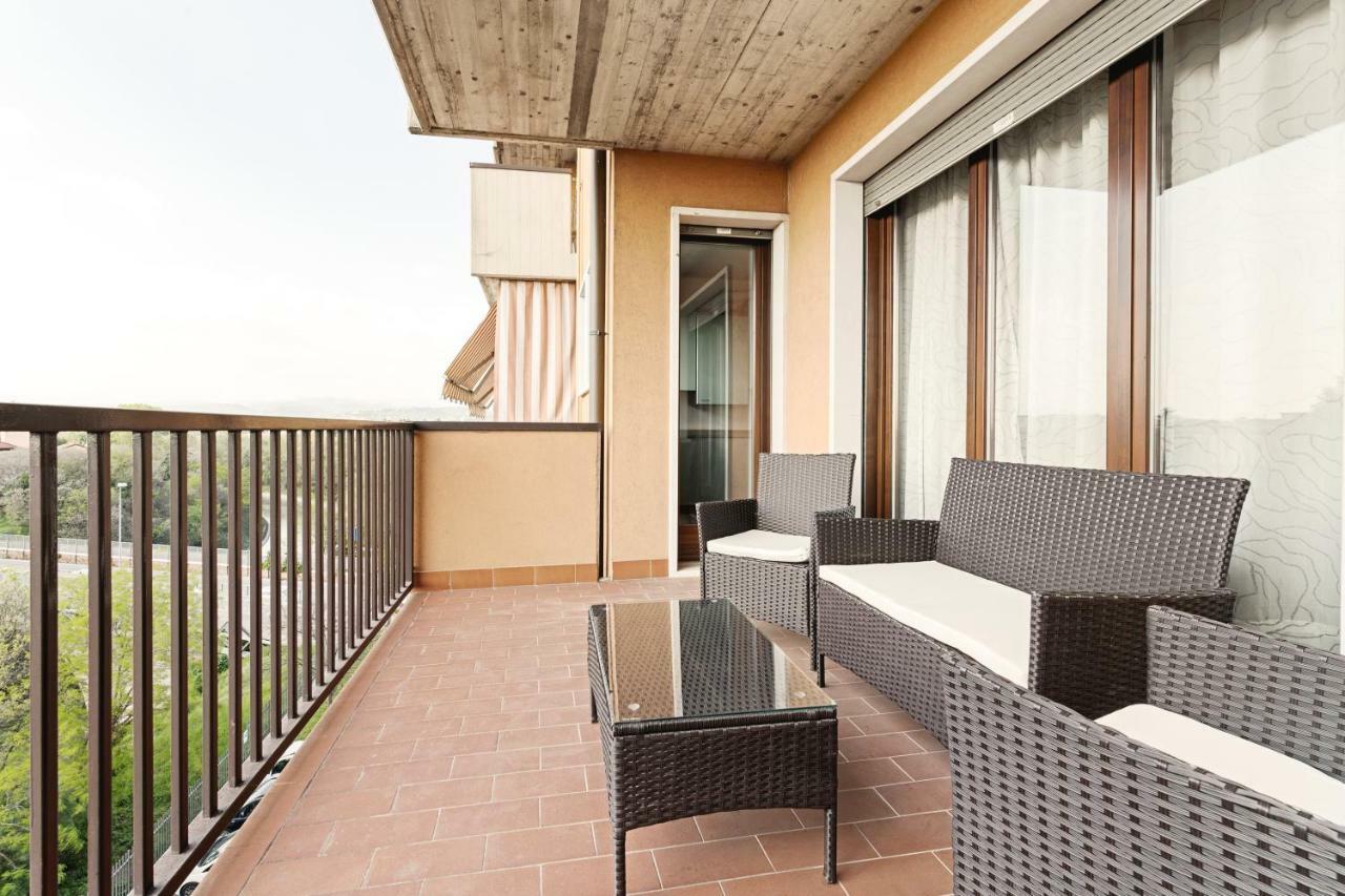 Colourful Flat Borgo Roma Apartment *