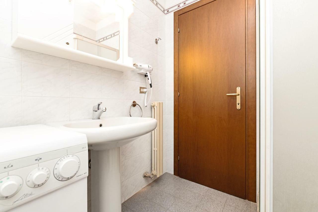 Colourful Flat Borgo Roma *